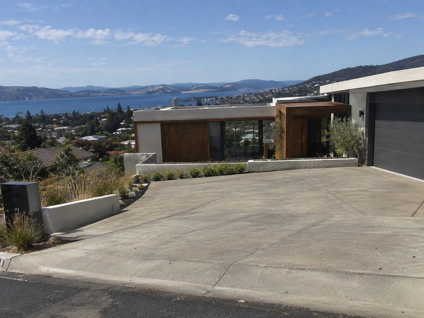 Hobart concrete contractors